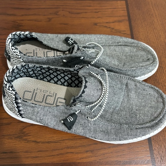 Women’s Hey Dudes shoes - Picture 5 of 5